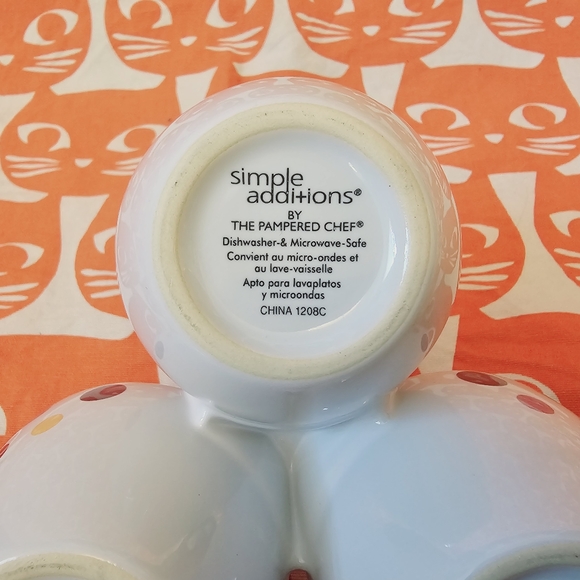 Pampered Chef Simple Additions 3 bowl condiment, candy, nuts holder. Polka dot! - Picture 6 of 8